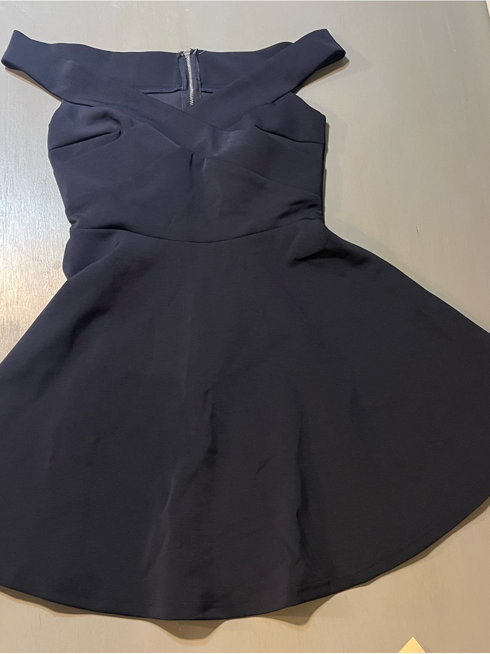 Windsor One-Shoulder Navy Fit & Flare Dress Size Medium